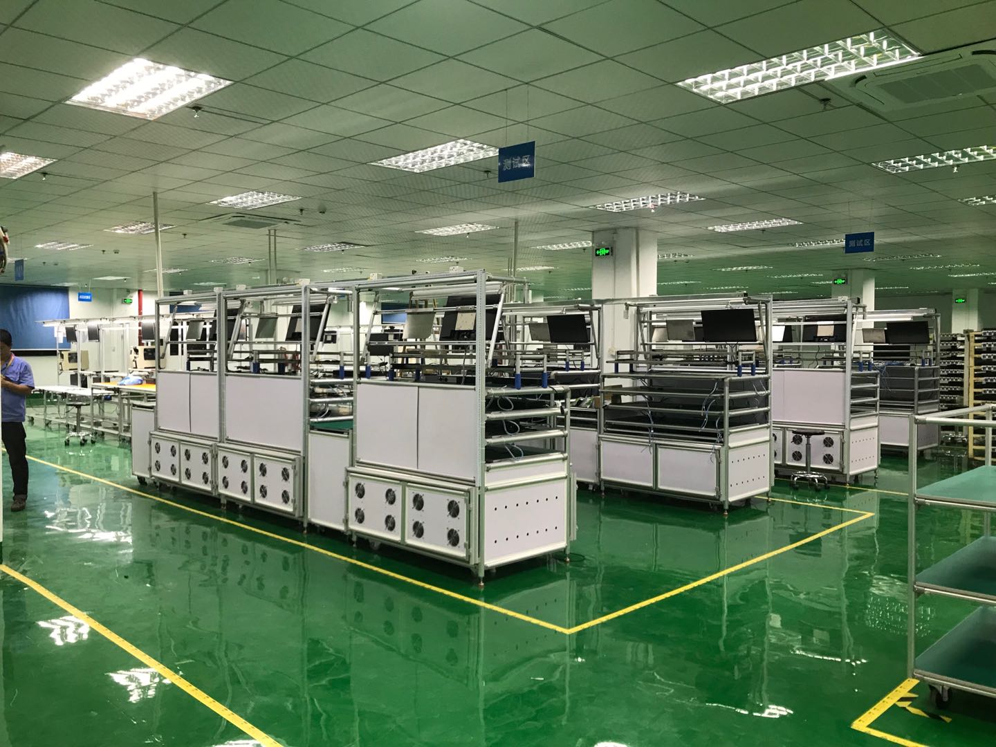 未来工厂的基石：智能化加工生产线的发展趋势与前沿洞察