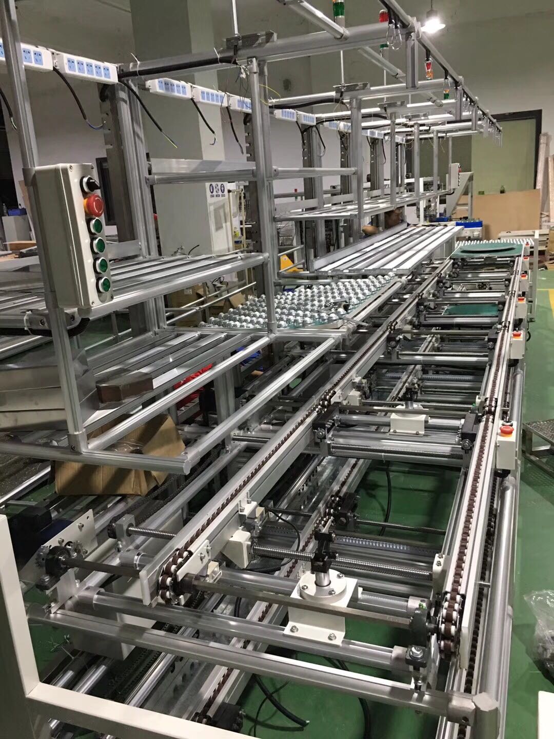 倍速链环形组装线的创新应用